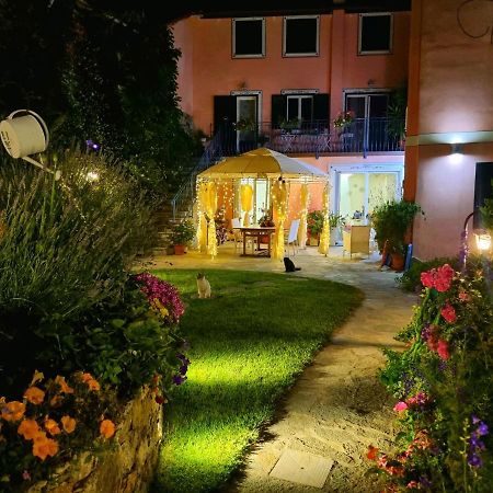 Casa Vacanze Family Albisola Superiore Exterior photo