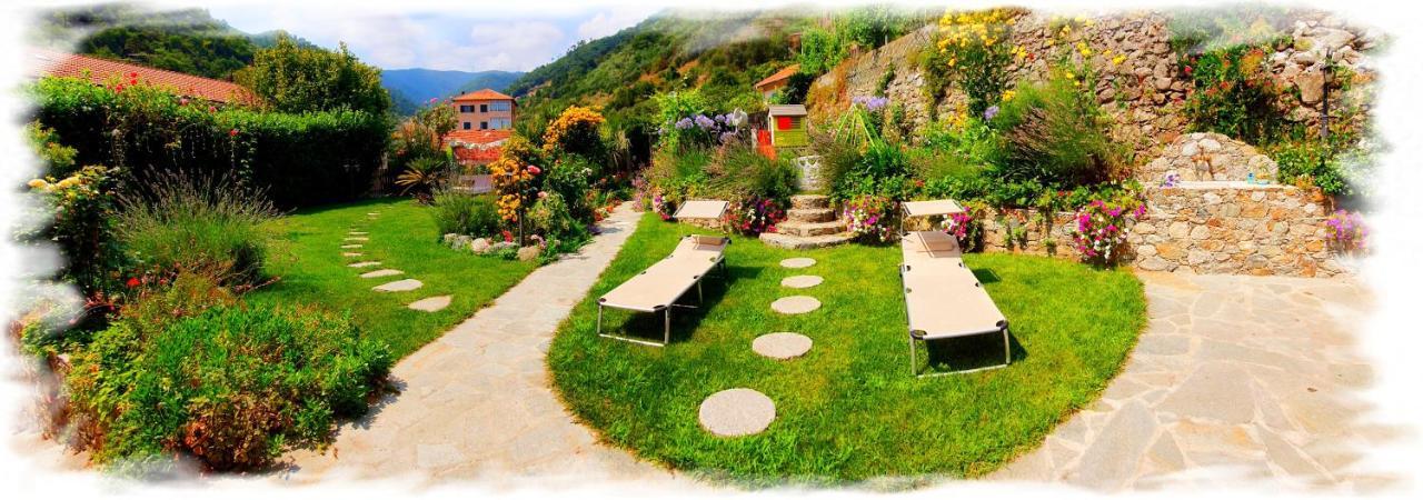 Casa Vacanze Family Albisola Superiore Exterior photo
