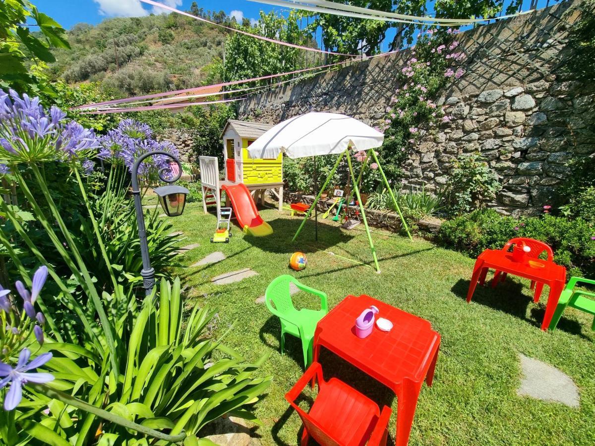 Casa Vacanze Family Albisola Superiore Exterior photo
