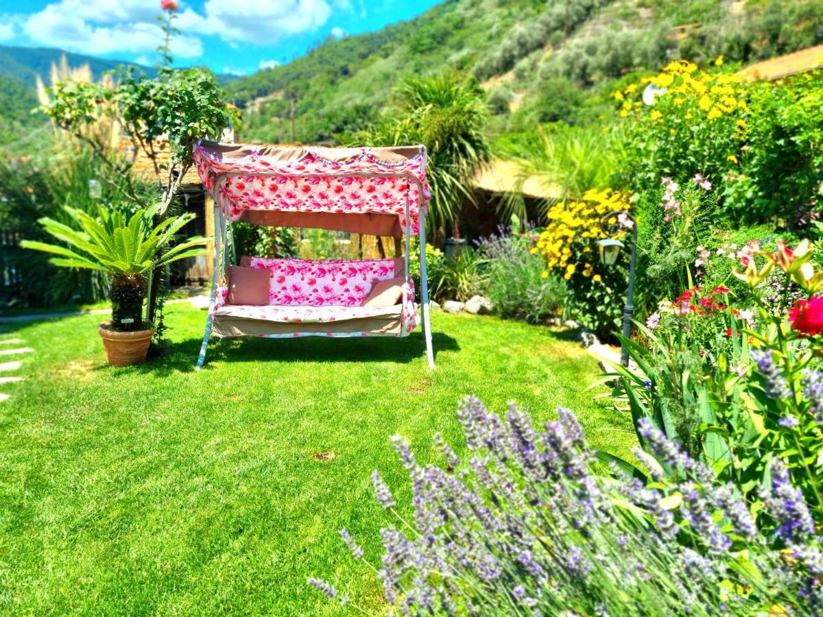 Casa Vacanze Family Albisola Superiore Exterior photo